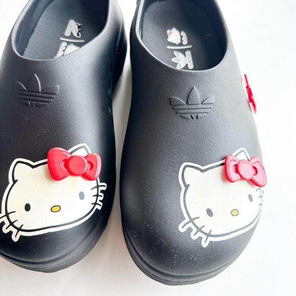 Adidas Size 7 Hello Kitty Clogs Black Red Bow Sanrio Collab Slip On Shoes - Picture 3 of 9
